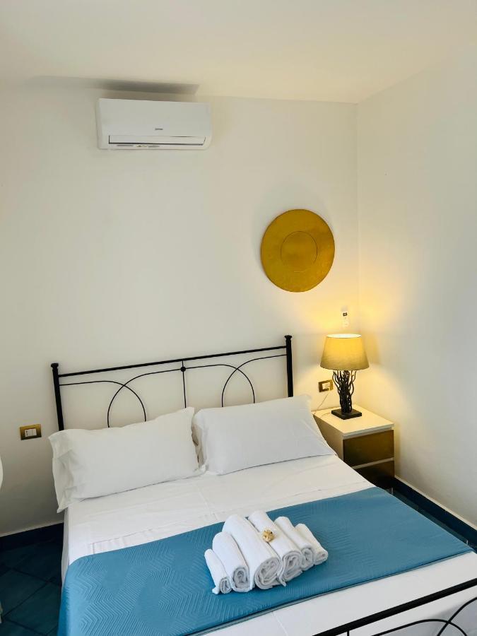 Villa Isabella Ponza Exterior photo